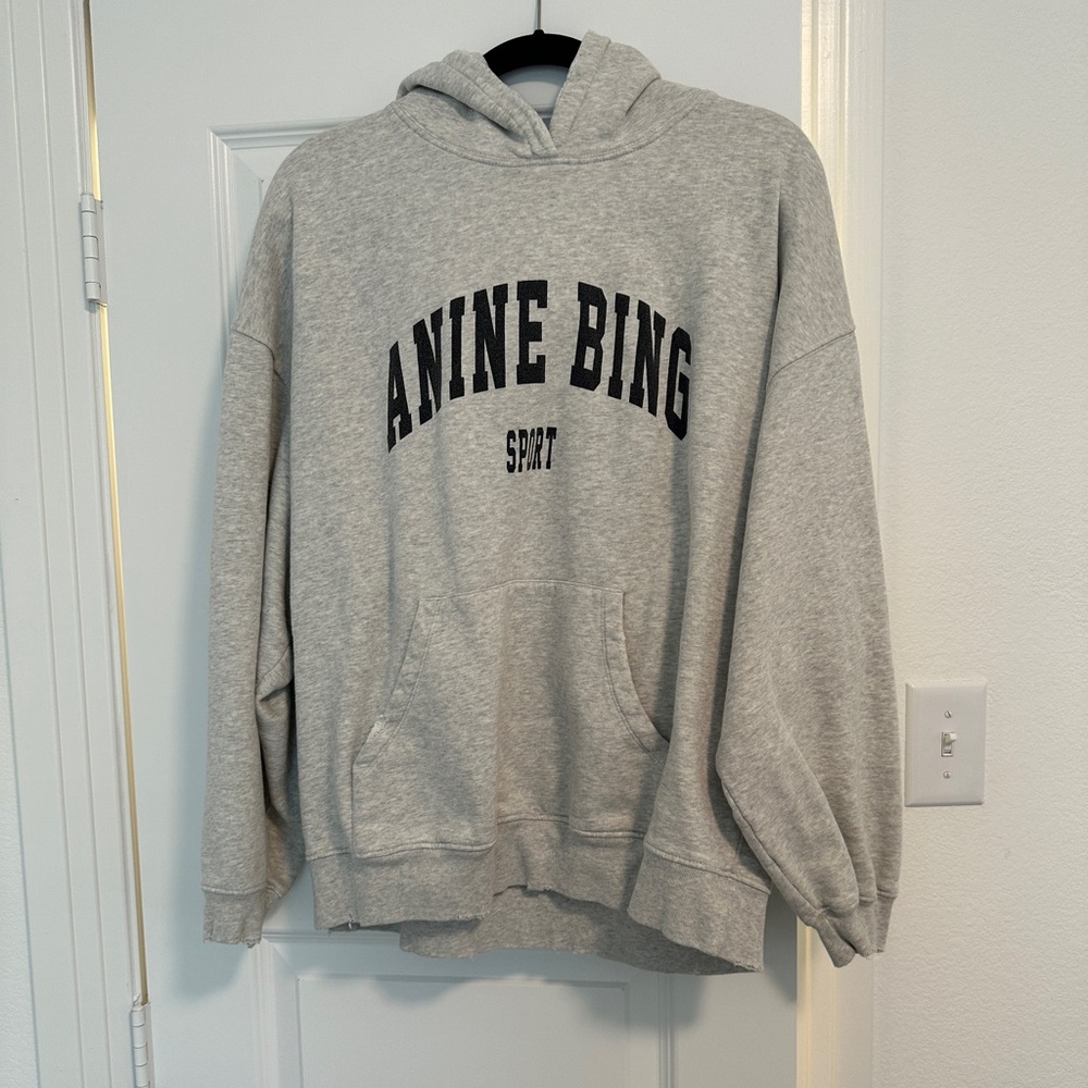 Sport Harvey Sweatshirt in Heather Grey
ANINE BING